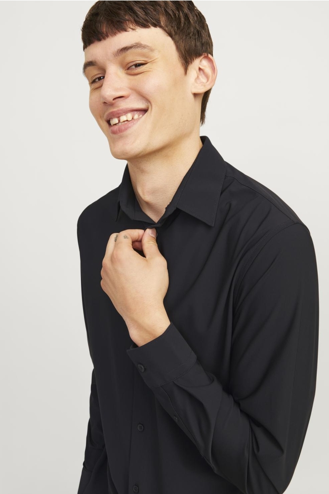 JPRBLAACTIVE STRETCH L/S SHIRT SN 12263744 Black/SLIM FIT